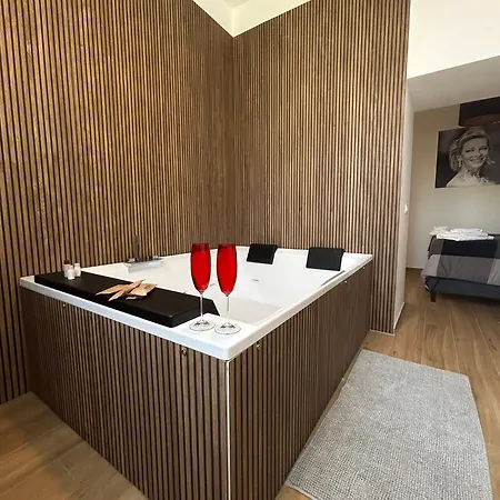 Apartamento La Polverista Riservato E Comodo *